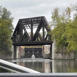 Approaching Lock E19. RR Bridge just east of the lock.