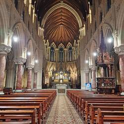 Die Kathedrale bei Nacht