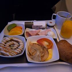 Frühstück gegen 03