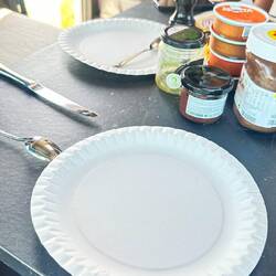 Sven hat gedeckt. 🙈