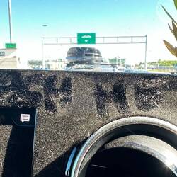 Klare Aufforderung des Autos. 😊