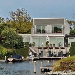 Oder doch lieber ein Häuschen am Wasser?