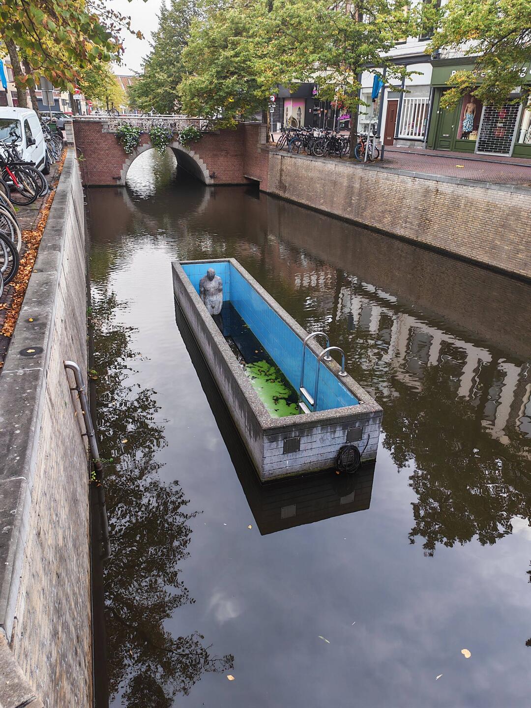 Kunst in der Gracht in Leeuwarden