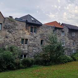 Die alte Stadtmauer.