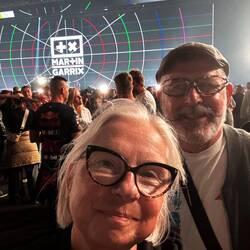 We made it to the concert… With wind blown hair🤪