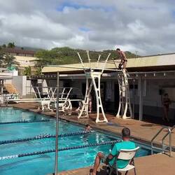 Jeff on the 3M board at the Maui Invitational.