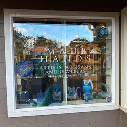 An artsy storefront at Makawao.