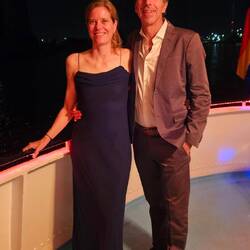 eines der seltenen Fotos von uns beiden ohne Veloklamotten😉