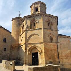 Old chapel in Torres del Rio
