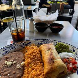 Auf dem Rückweg gab es noch ein leckeres Abendessen beim Mexikaner - muy caro