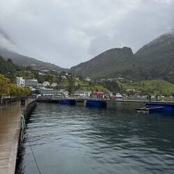 Waterfront view of Geiranger
