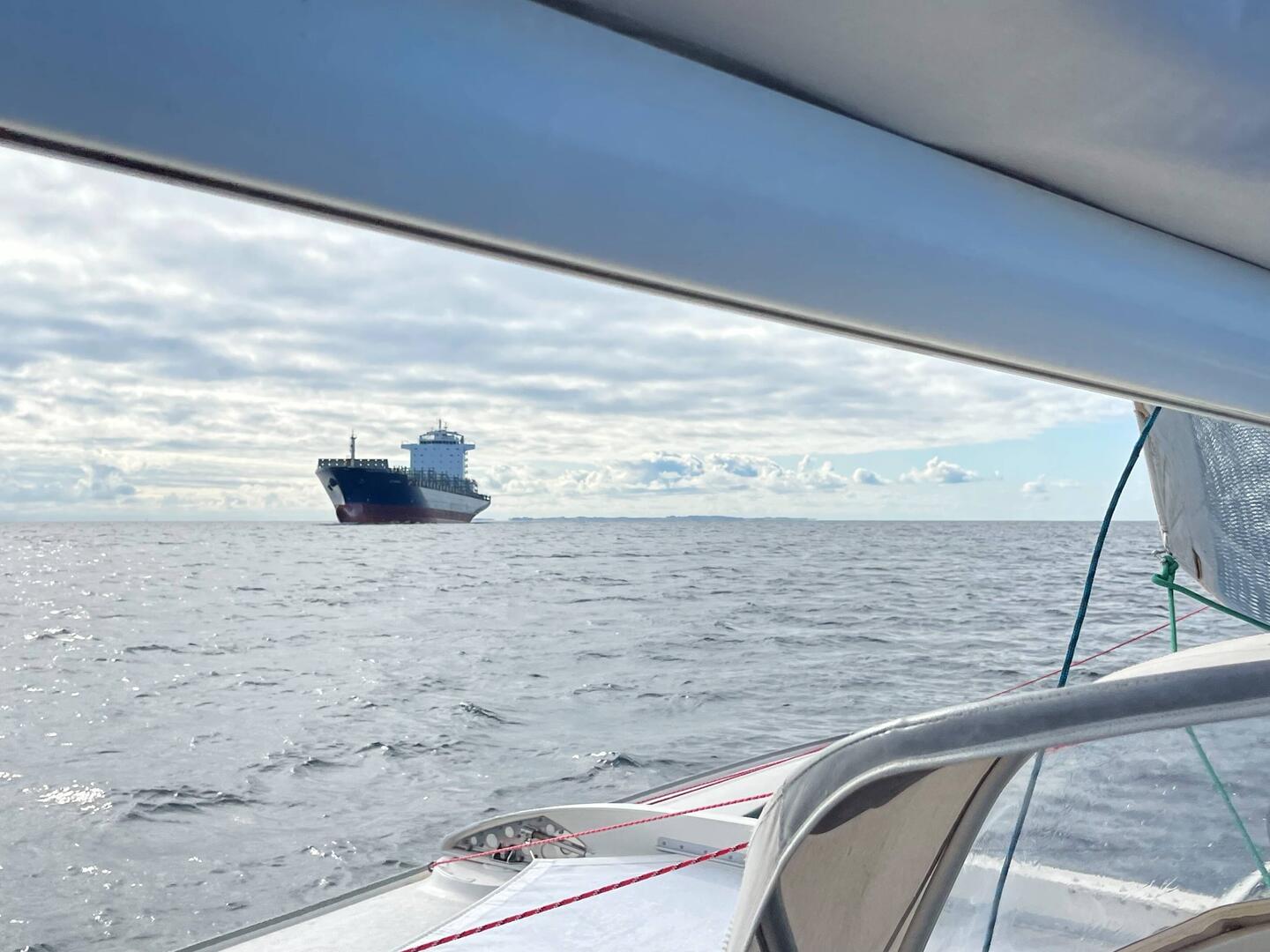 Von Pötten gejagt - Fahren quer zum Fahrwasser