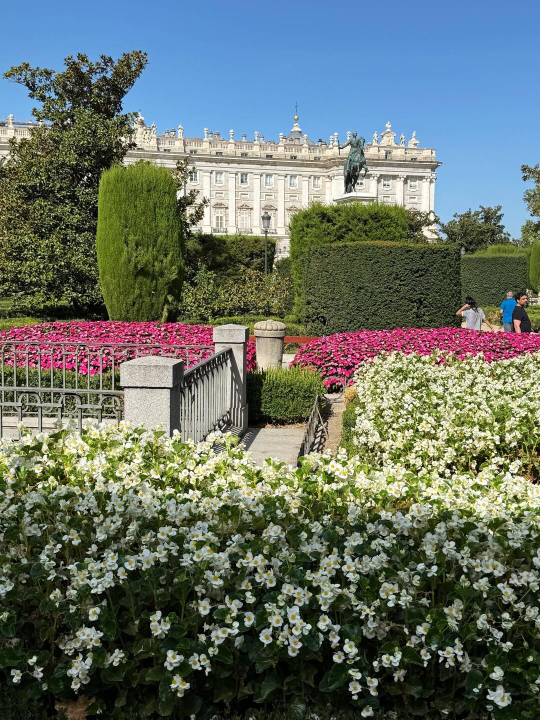 Palace and King Philip IV