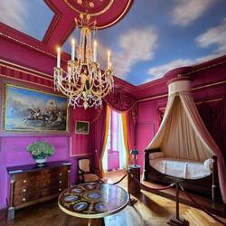 La chambre fuschia (!) du petit prince