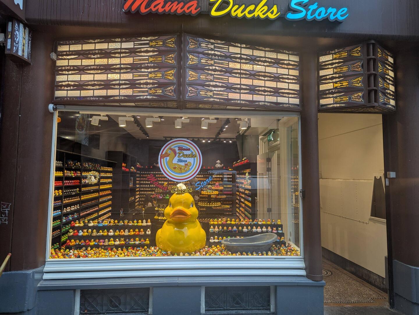 Saw a few of these rubber duck stores while in Amsterdam. Seems the new craze.