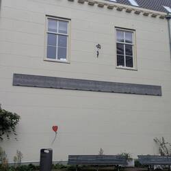 Nod at Banksy art at the Amsterdam uni.