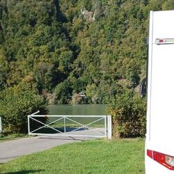 Direkt an der berühmten Schleife an der Donau