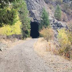 Tunnels 1 has a corner built in. It starts out pitch black