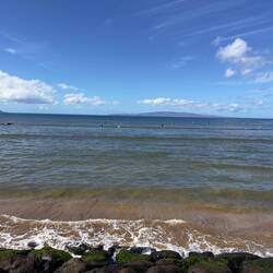 Views of the Maui Channel with Kaho‘olawe on the right and Molokini on the left.