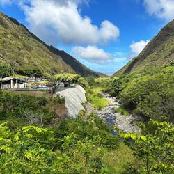 ʻĪao Valley.