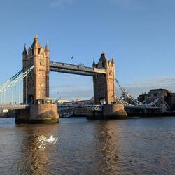 Alle anderen kamen über die Brücke