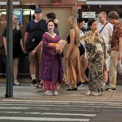 Had to sneak this photo - Geishas are not meant to be photographed.