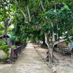 Das kleine Dorf am Wasser