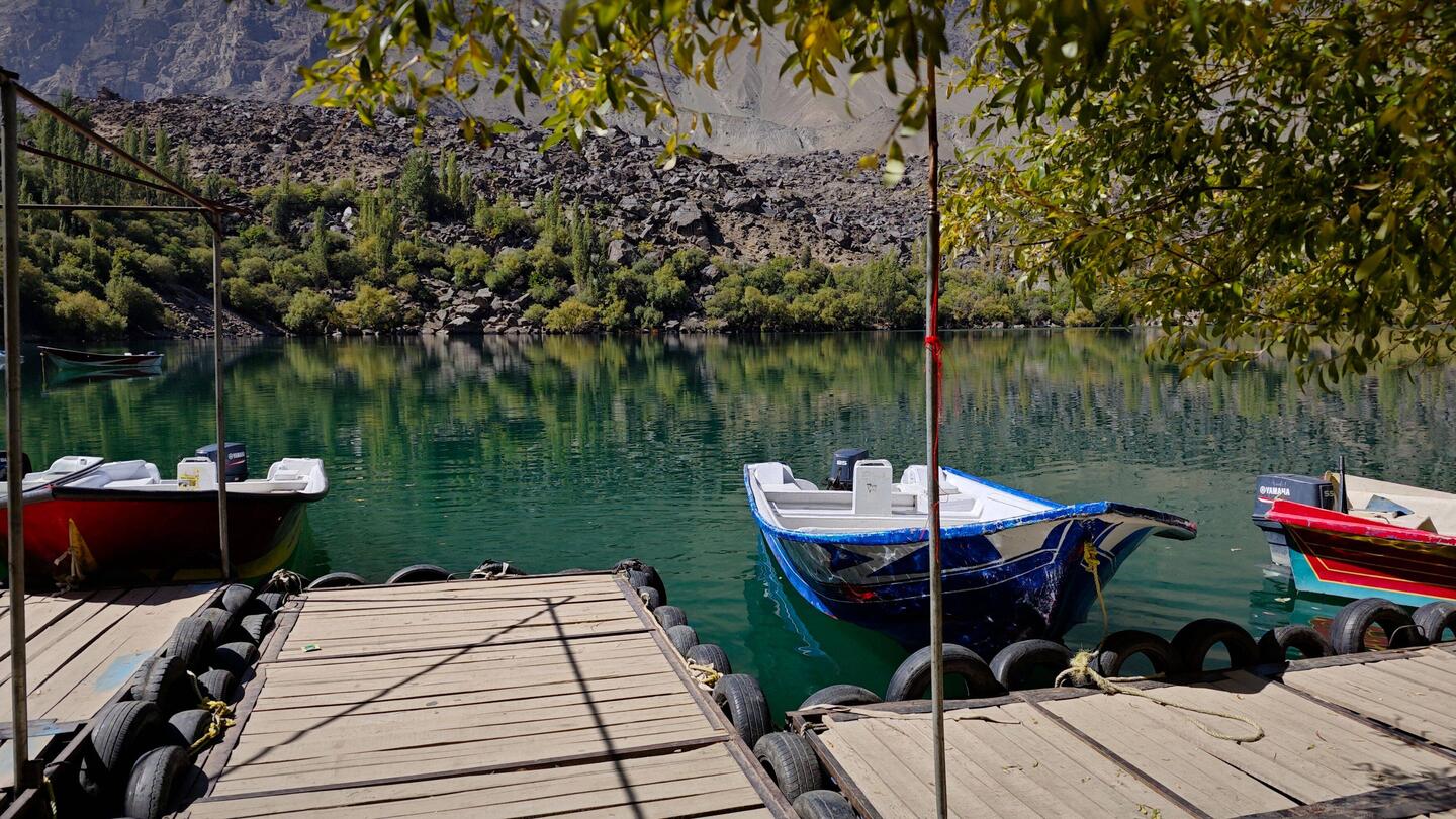 Upper Kachura Lake
