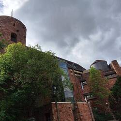 Burg Heimbach seit 1100 erwähnt