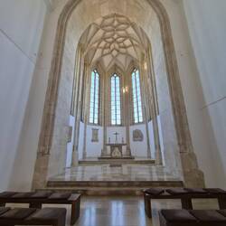 In de kapel.