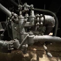 For the technos... a Sellers non-lifting injector