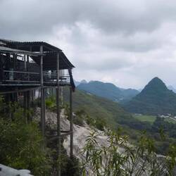...haben eine Höhe von 750 m erreicht, toller Blick ins Tal