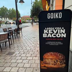 Six degrees of Kevin Bacon 😂😂😂