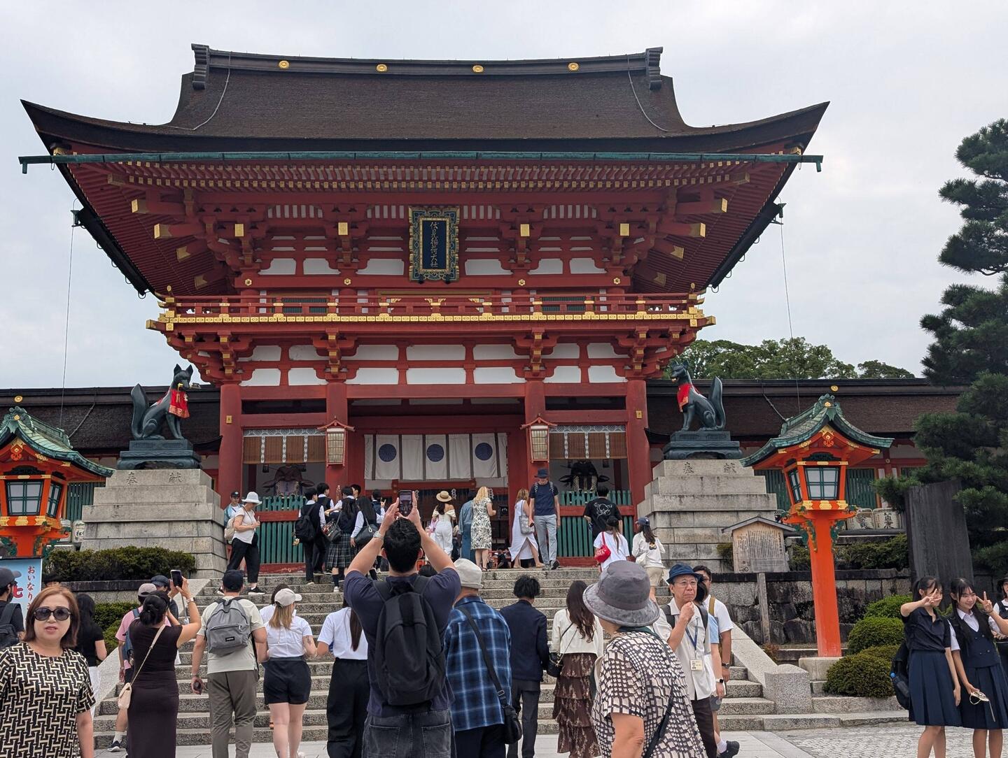 Fushimi Inardi Shinto Shrine