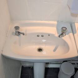 ...ebenso wie Wasser zum selber mischen werfen Fragen auf.