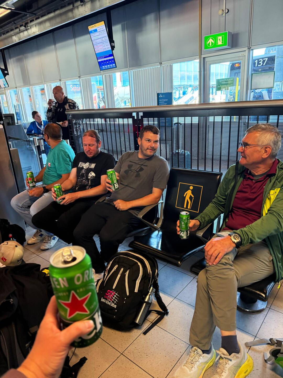 Das haben wir uns nach den 12 Stunden Flug jetzt auch verdient