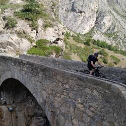 På cykel over Pont du Châtelet