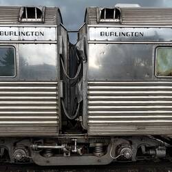 Nebraska Zephyr intercar articulation