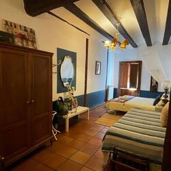 My private room with shared bathroom. Very nice hostal.