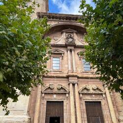 Another incredible cathedral in this small town, which means it must have been a big town long ago.