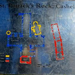 Die verschiedenen Bauphasen der Kathedrale / Burg