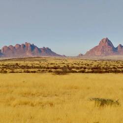 Das Bergmassiv um die Spitzkoppe
