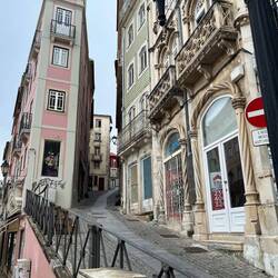 Such a tall building and narrow streets