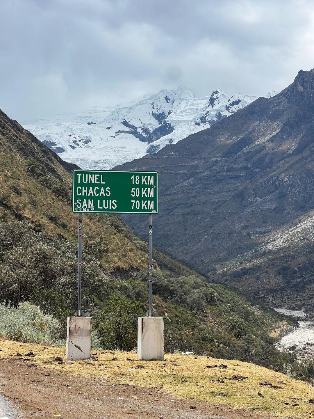 18km does not sound far... but can we make it? The hairpins are on view