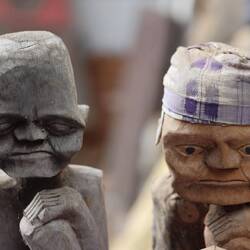 COOL GEMACHTE PUPPEN