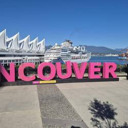 ....nun geht's zu Fuss an die Waterfront....