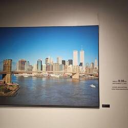 Ds letschta Bild vur Manhattan Skyline. Am 11. September 2001, isch ds Bild am 08:30 Uhr ufgno worda