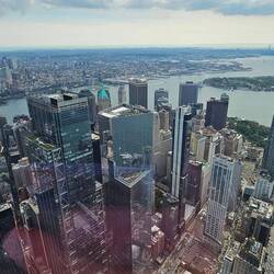 Usblick uf Ground Zero und Lower Manhattan