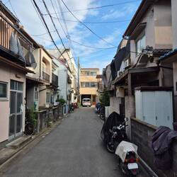 Nur 1 KM vom Bahnhof entfernt