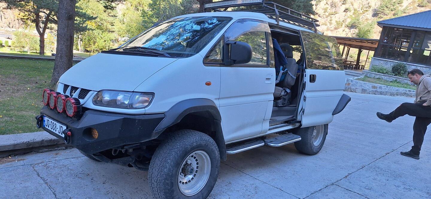 Unser Offroader: Mitsubishi DELICA